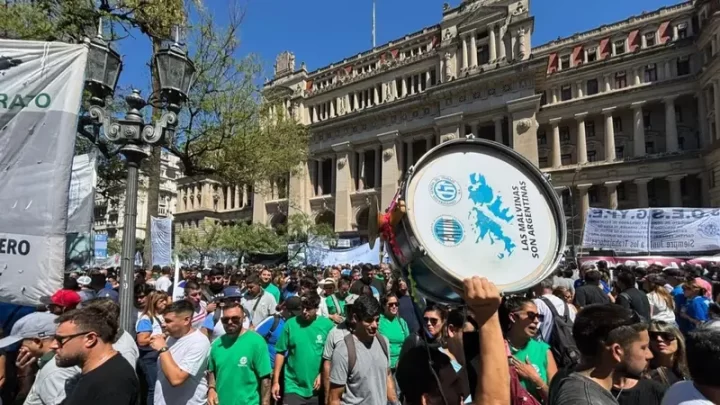 LA CGT CONFIRMÓ UNA MARCHA MASIVA EL 30 DE ABRIL CONTRA EL AJUSTE DEL GOBIERNO