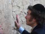 MILEI FUE DISTINGUIDO EN ISRAEL Y DESATÓ POLÉMICA POR SUS DICHOS SOBRE “DETERMINADAS CULTURAS”