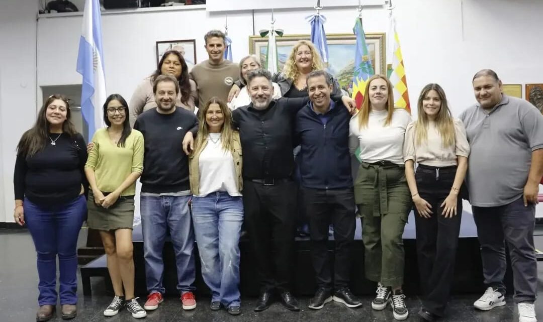 MÁS DE 200 VECINOS DE MERLO RECIBIERON EL PASE LIBRE MULTIMODAL Y ACCEDEN A TRANSPORTE GRATUITO