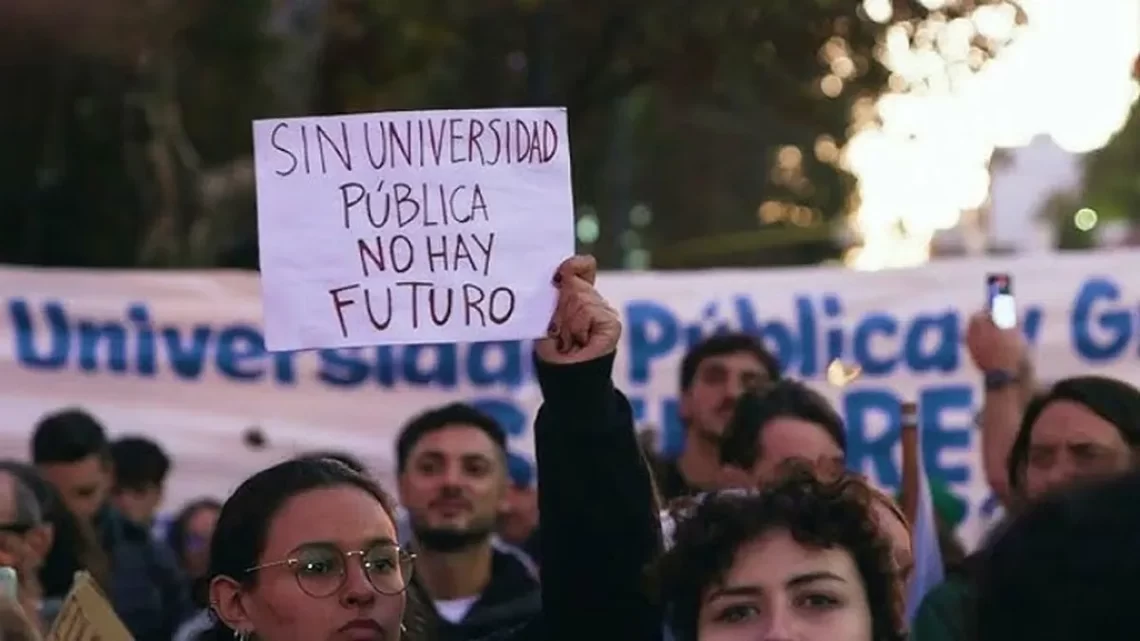 LA JUSTICIA OBLIGA AL GOBIERNO A FINANCIAR LAS UNIVERSIDADES Y LA CASA ROSADA APELARÁ A LA CORTE