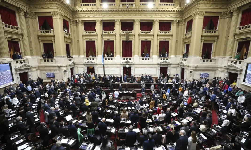 DIPUTADOS VIVE UNA JORNADA CLAVE ENTRE LA “LEY HOJARASCA”, LOS SUBSIDIOS A ZONAS FRÍAS Y UNA NUEVA PELEA POR EL QUÓRUM