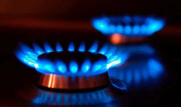 EL GOBIERNO AUMENTA UN 25% LOS SUBSIDIOS AL GAS PARA USUARIOS DE BAJOS RECURSOS EN MEDIO DE LA CRISIS ENERGÉTICA