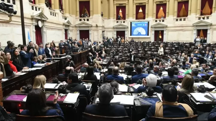DIPUTADOS APROBÓ EL PAGO DE US$171 MILLONES A FONDOS BUITRE Y EL ACUERDO SE CONVIRTIÓ EN LEY