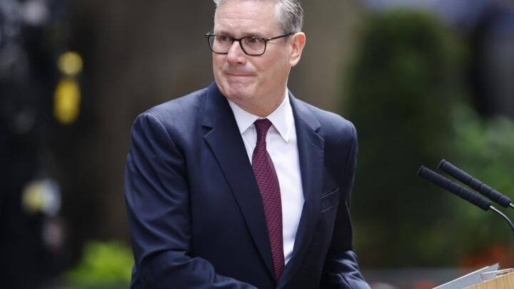 KEIR STARMER RENUNCIÓ COMO PRIMER MINISTRO DEL REINO UNIDO Y ANDY BURNHAM SE PERFILA COMO SU SUCESOR
