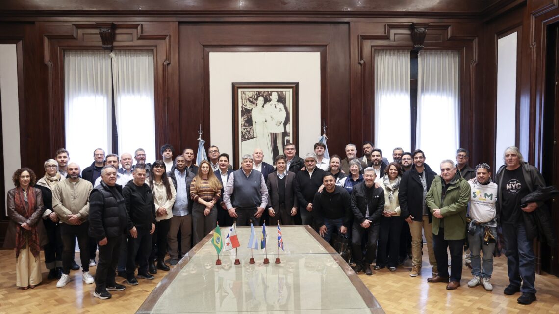 Kicillof recibió a las autoridades regionales de la Federación Internacional de Trabajadores del Transporte