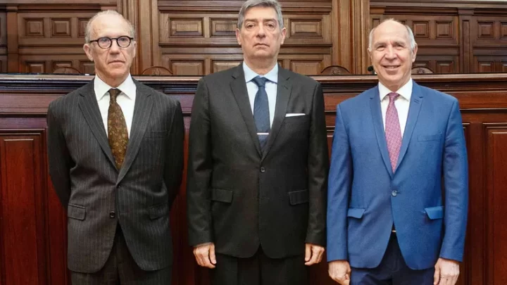 EL GOBIERNO FLEXIBILIZÓ EL PROCESO DE SELECCIÓN DE JUECES DE LA CORTE Y REAVIVÓ LA POLÉMICA SOBRE LA TRANSPARENCIA JUDICIAL