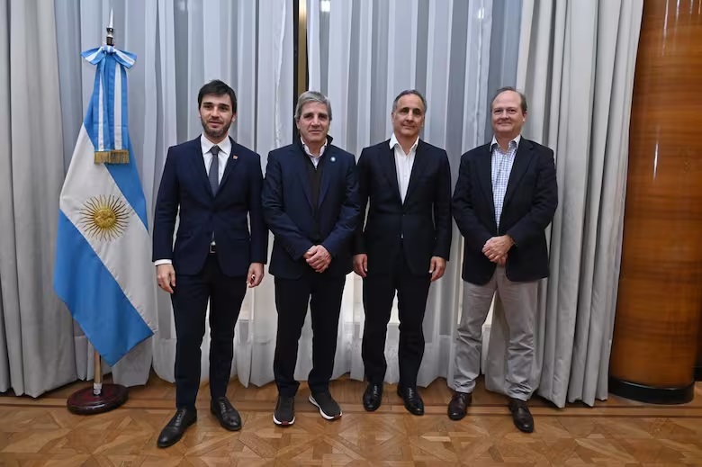 SANTILLI AVANZA CON LOS GOBERNADORES PARA FORMALIZAR OBRAS Y FORTALECER EL VÍNCULO ENTRE NACIÓN Y PROVINCIAS