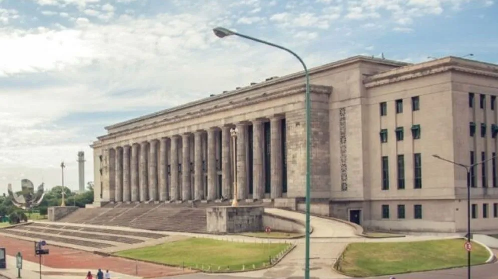 EL GOBIERNO RATIFICÓ QUE LAS UNIVERSIDADES PÚBLICAS PUEDEN COBRAR ARANCELES A ESTUDIANTES EXTRANJEROS