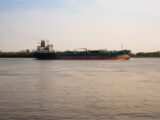EL GOBIERNO FIRMÓ LA CONCESIÓN DE LA HIDROVÍA Y COMPLETÓ LA PRIVATIZACIÓN DEL PRINCIPAL CORREDOR EXPORTADOR