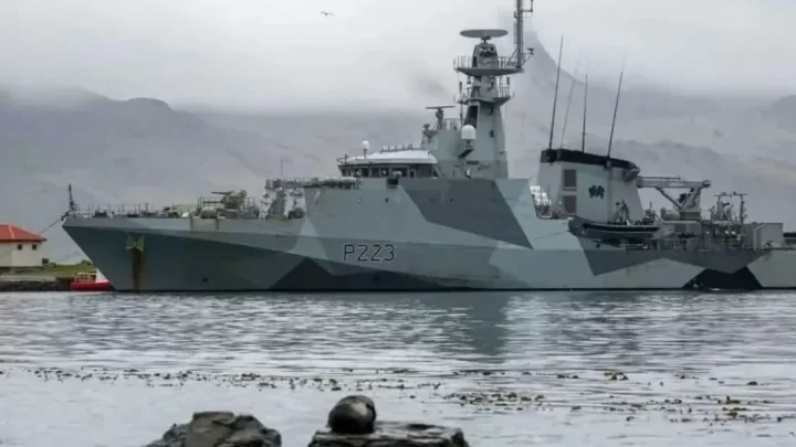 DIPUTADOS EXIGEN EXPLICACIONES AL GOBIERNO POR EL PASO DE UN BUQUE DE GUERRA BRITÁNICO EN AGUAS ARGENTINAS