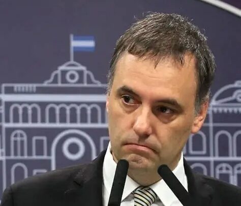 MANUEL ADORNI RENUNCIÓ AL DIRECTORIO DE YPF EN MEDIO DE LA INVESTIGACIÓN POR PRESUNTO ENRIQUECIMIENTO ILÍCITO