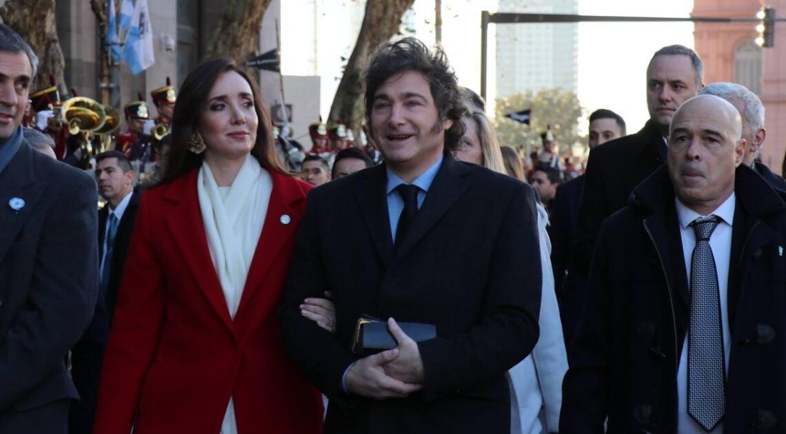 MILEI ENCABEZÓ LOS ACTOS POR EL DÍA DE LA INDEPENDENCIA, LLAMÓ A RENOVAR EL PACTO DE MAYO Y VILLARRUEL RECLAMÓ MÁS APOYO A LA INDUSTRIA