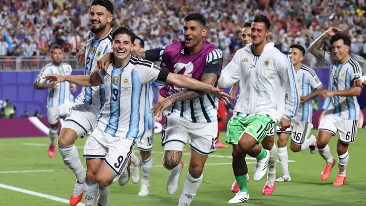 ARGENTINA VENCIÓ A SUIZA EN EL ALARGUE Y ESTÁ EN LAS SEMIFINALES DEL MUNDIAL