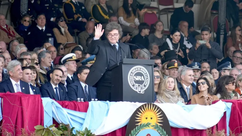 MILEI INAUGURÓ LA 138° EXPOSICIÓN RURAL Y VOLVIÓ A PROMETER EL FIN DE LAS RETENCIONES: “VAMOS CAMINO A TERMINAR DE LIBERARLOS POR COMPLETO”