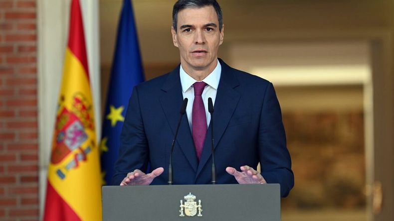 PEDRO SÁNCHEZ ATRIBUYÓ LA CRISIS MIGRATORIA EN CEUTA A LAS MAFIAS DE TRÁFICO DE PERSONAS
