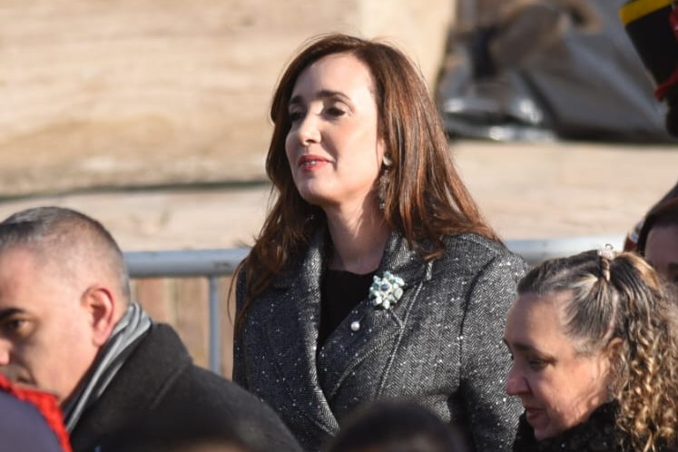 VILLARRUEL RESPALDÓ EL RECLAMO DOCENTE Y VOLVIÓ A DIFERENCIARSE DEL GOBIERNO