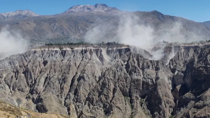 TERREMOTO EN PERÚ: UN SISMO DE MAGNITUD 7,2 SACUDIÓ EL SUR DEL PAÍS