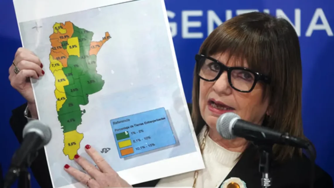 BULLRICH DEFENDIÓ LOS CAMBIOS A LA LEY DE TIERRAS Y ASEGURÓ: «NO NOS VAN A CORRER CON LA SOBERANÍA»