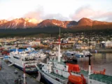 EL PUERTO DE USHUAIA, EN EL CENTRO DE UNA DISPUTA MILLONARIA ENTRE NACIÓN Y TIERRA DEL FUEGO