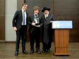 MILEI RECIBIÓ EN NUEVA YORK EL PREMIO “OHEV YISRAEL” POR SU APOYO AL PUEBLO JUDÍO