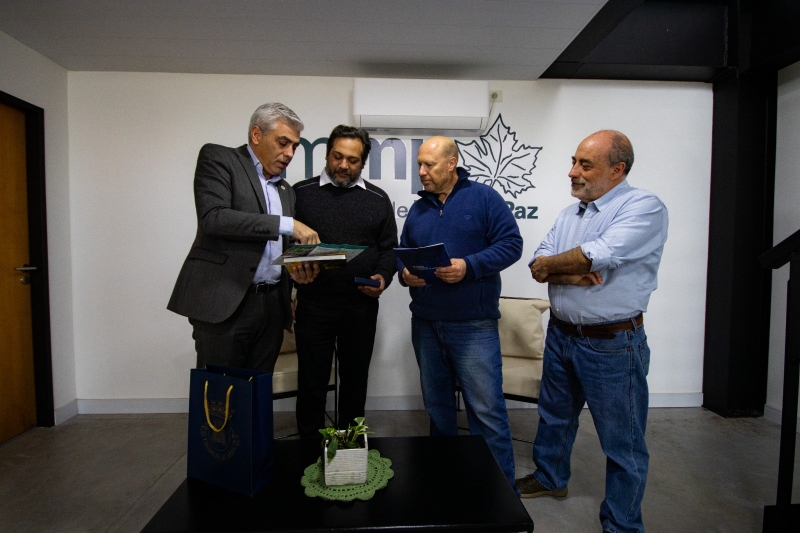 La comitiva de Guarda conoció la oferta exportadora de Marcos Paz