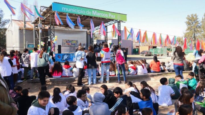 Se realizó el Festival Podemos Hablar en Marcos Paz