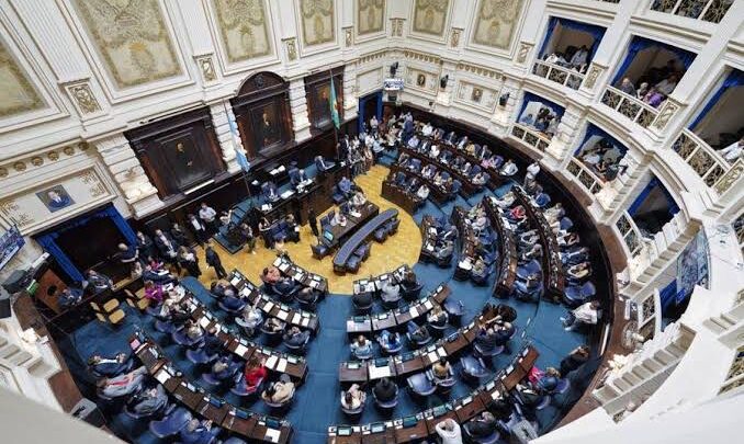 JORNADA CLAVE EN DIPUTADOS: EL GOBIERNO ABRE EL DEBATE SOBRE EL ENDEUDAMIENTO FAMILIAR Y LA EMERGENCIA EN DISCAPACIDAD