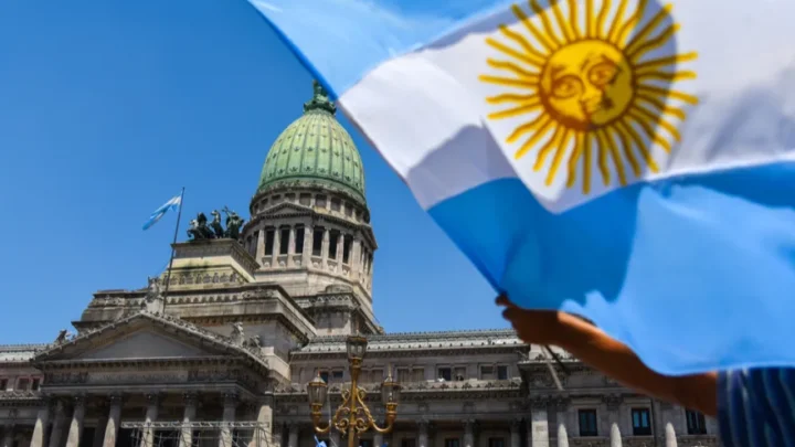 El Congreso no tiene que decirle al Gobierno de dónde sacar la plata para las leyes