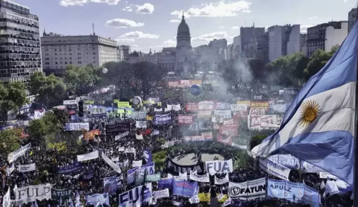 DIPUTADOS, MARCHA UNIVERSITARIA Y MILEI EN ESTADOS UNIDOS: UNA JORNADA CLAVE PARA EL GOBIERNO