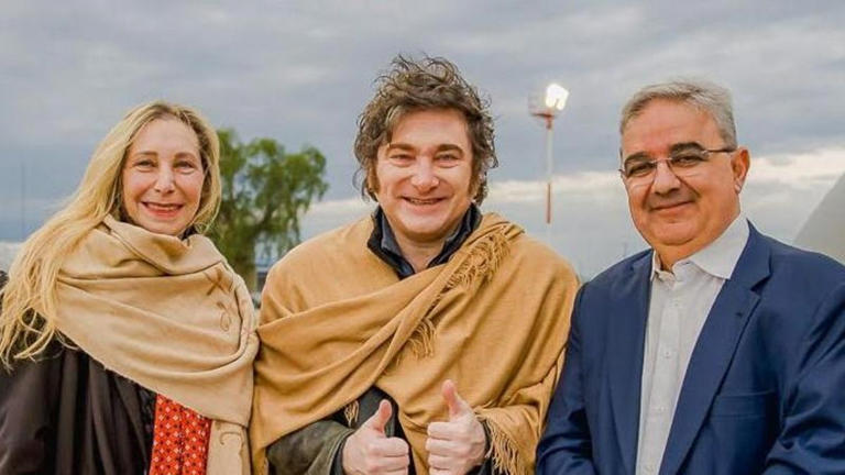 MILEI LLEGA A CATAMARCA PARA MOSTRAR LAS INVERSIONES EN LITIO Y REFORZAR SU ACUERDO POLÍTICO CON JALIL